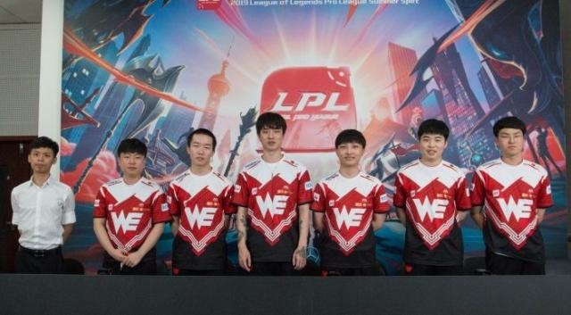 延续了他在 延续了他在