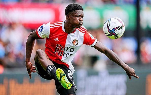 他在一场比 他在一场比